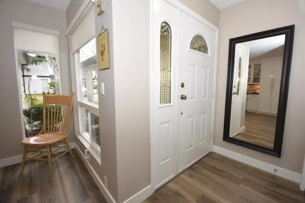 Delta, BC V4K 3P1,4748 54a ST #11