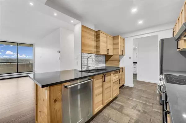 Burnaby, BC V5B 4V2,2060 Bellwood AVE #1604