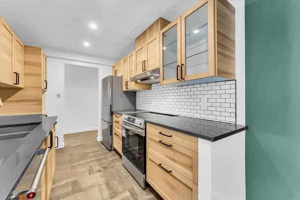 Burnaby, BC V5B 4V2,2060 Bellwood AVE #1604