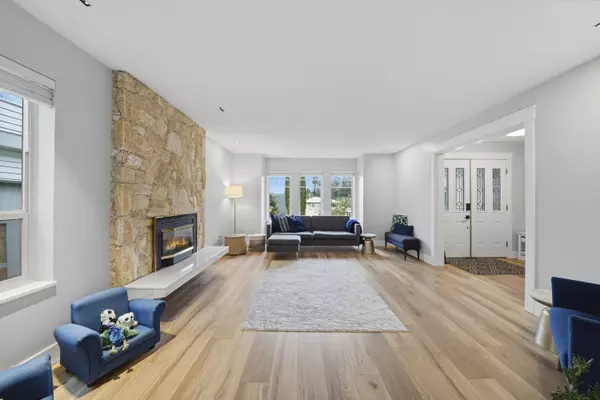 Coquitlam, BC V3K 5T5,2509 Ashurst AVE