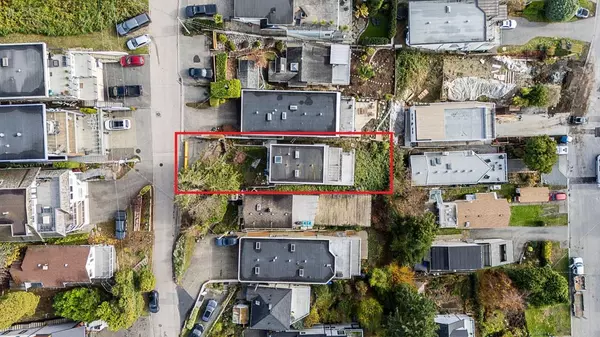 White Rock, BC V4B 2C8,14768 Mcdonald AVE