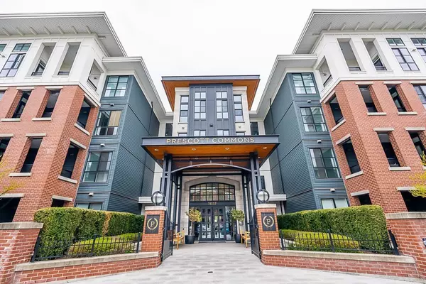 Surrey, BC V3Z 0Y1,15137 33 AVE #401