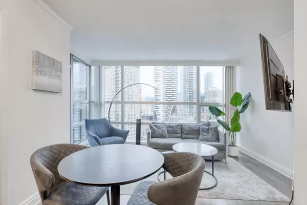 1050 Burrard ST #1705 Vancouver, BC V6Z 2R9