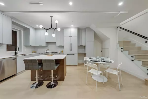 Vancouver, BC V6P 3P4,6730 Heather ST #3