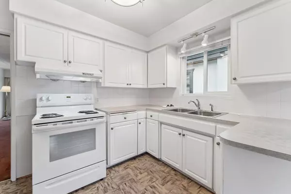 1521 E 64th AVE Vancouver, BC V5P 2M4