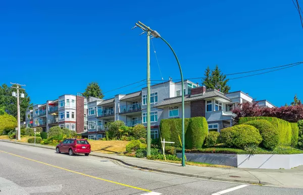 White Rock, BC V4B 4B1,1220 Fir ST #505