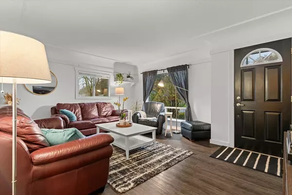 Chilliwack, BC V2P 6C3,9659 Windsor ST