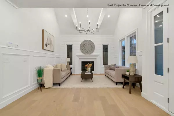 North Vancouver, BC V7K 1J3,1249 Frederick RD