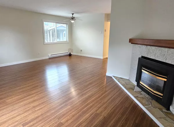 Squamish, BC V0N 1H0,41450 Government RD #33