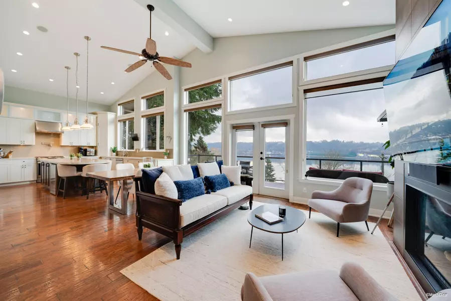 920 Barber ST, Port Moody, BC V3H 3V4