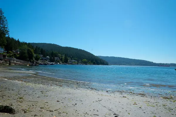 Port Moody, BC V3H 4N4,4855 Belcarra Bay RD