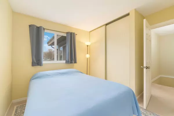 Port Moody, BC V3H 3V7,310 Highland WAY #6