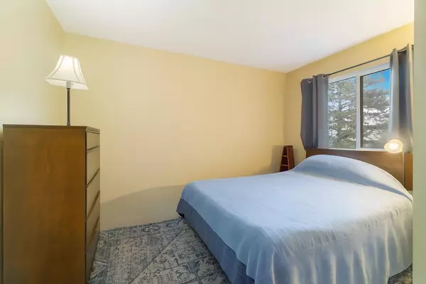 Port Moody, BC V3H 3V7,310 Highland WAY #6