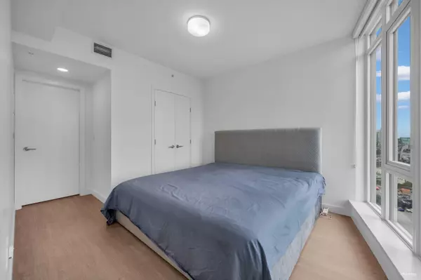 Burnaby, BC V3N 0J7,7769 Park CRES #1607