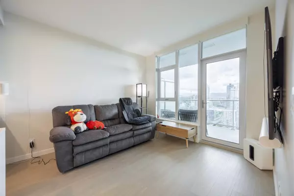 Burnaby, BC V5C 0N7,2186 Gilmore AVE #4103