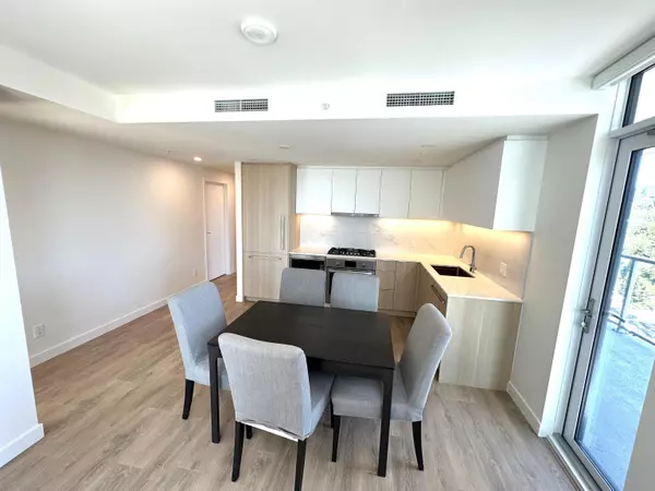 Coquitlam, BC V3K 0J1,318 Alderson AVE #1204