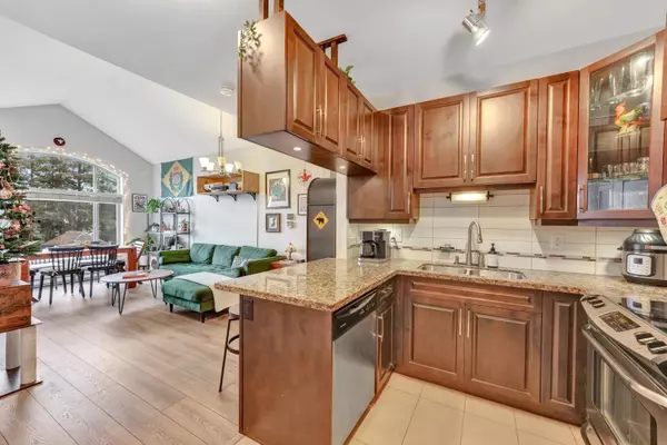 Pitt Meadows, BC V3Y 0E1,12525 190a ST #411