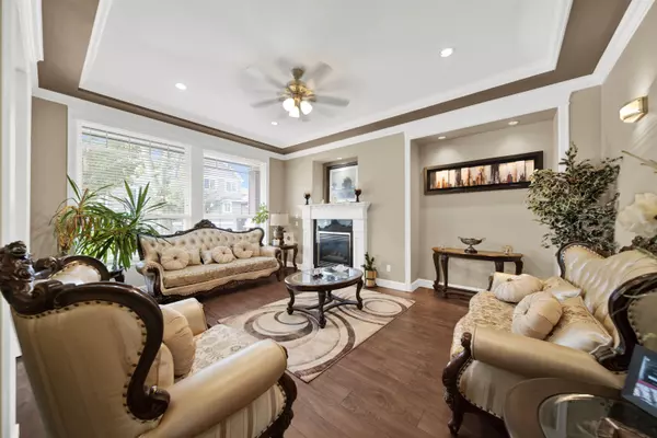 Surrey, BC V3S 0X3,7120 148b ST