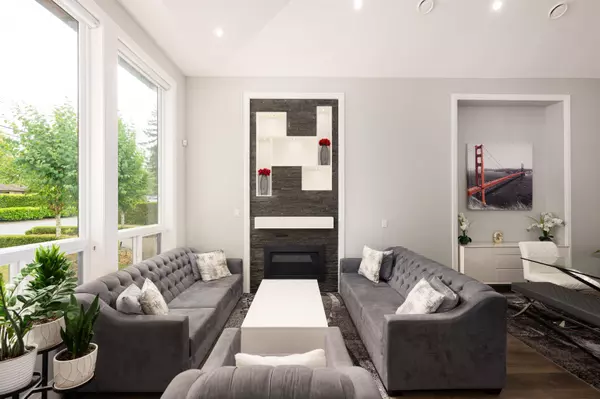 Surrey, BC V3W 2X2,14079 77a AVE