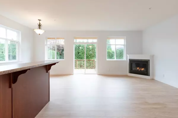 Gibsons, BC V0N 1V9,811 North RD #3