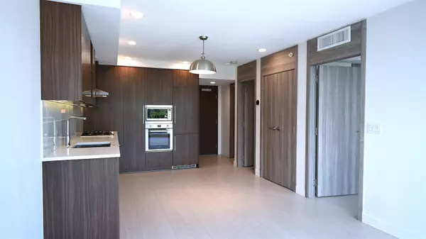 Richmond, BC V6X 0S3,8800 Hazelbridge WAY #1608