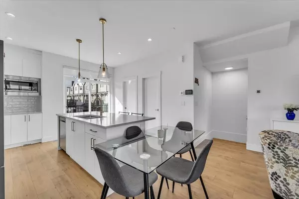 Surrey, BC V4N 4L4,17458 100 AVE #38