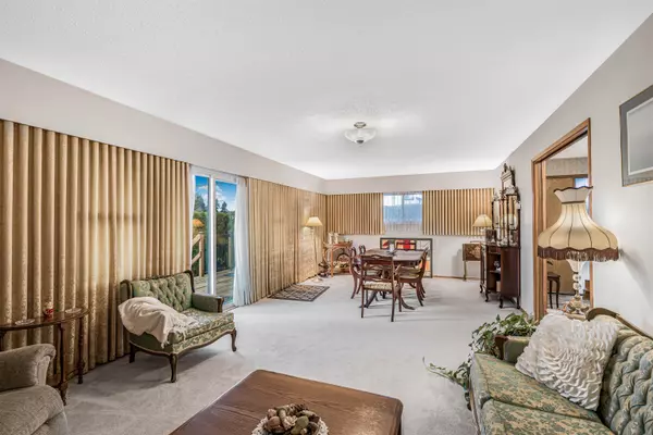 Abbotsford, BC V2T 2C6,31908 Old Yale RD