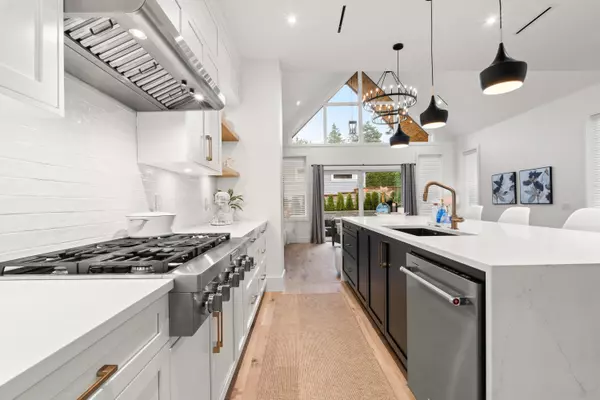 2660 126th ST Surrey, BC V4A 3R1