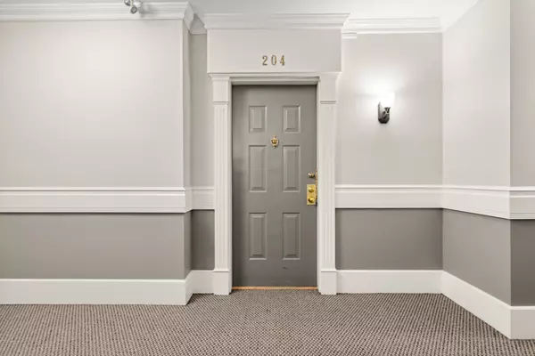 Richmond, BC V6Y 3N3,7671 Abercrombie DR #204