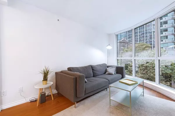 Vancouver, BC V6E 4N1,555 Jervis ST #507