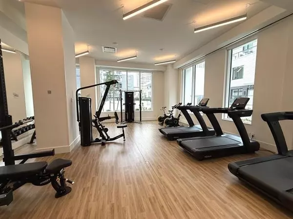 Burnaby, BC V5H 0L3,6468 Willingdon AVE #10XX