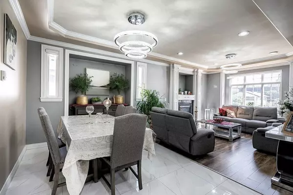 Surrey, BC V3T 2E3,12967 106a AVE