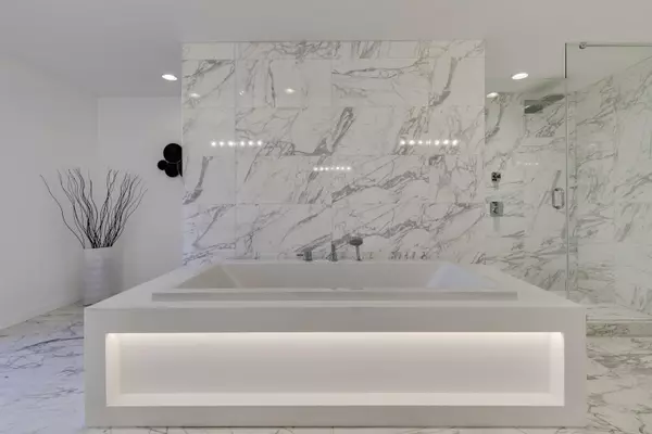 Coquitlam, BC V3K 2S6,2146 Kugler AVE