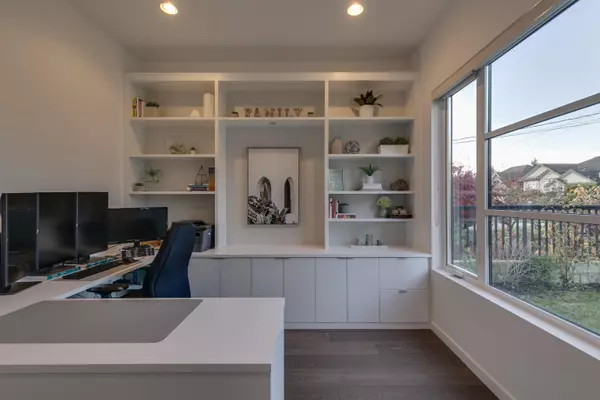 Coquitlam, BC V3K 2S6,2146 Kugler AVE