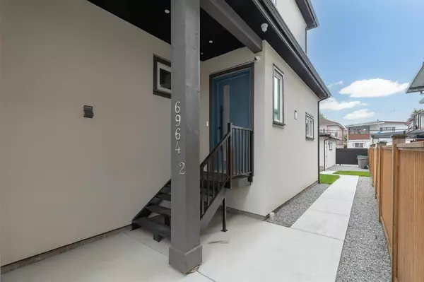 6964 Inverness ST #2, Vancouver, BC V5X 4G5