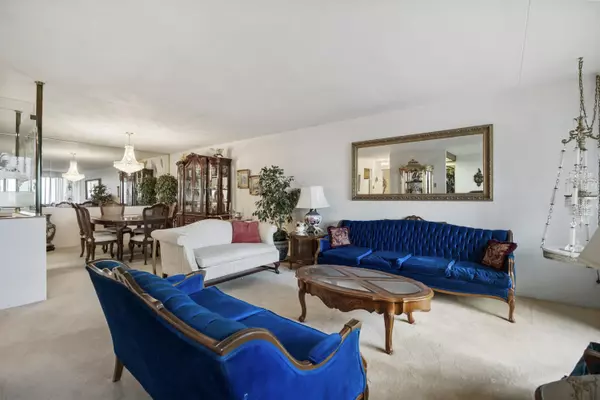 Richmond, BC V6Y 1Z2,6651 Minoru BLVD #1505