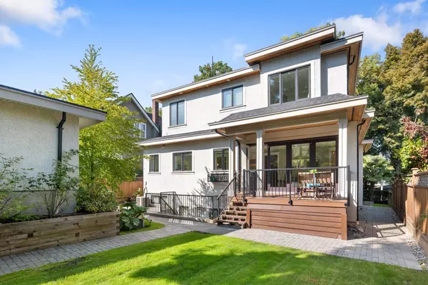 4146 Crown CRES Vancouver, BC V6R 2A9