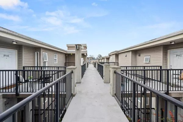 Vancouver, BC V5L 1V3,2265 E Hastings ST #PH6