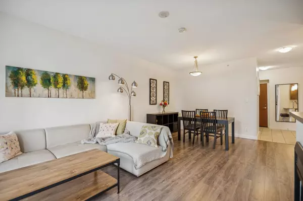 New Westminster, BC V3L 0C2,280 Ross DR #1407