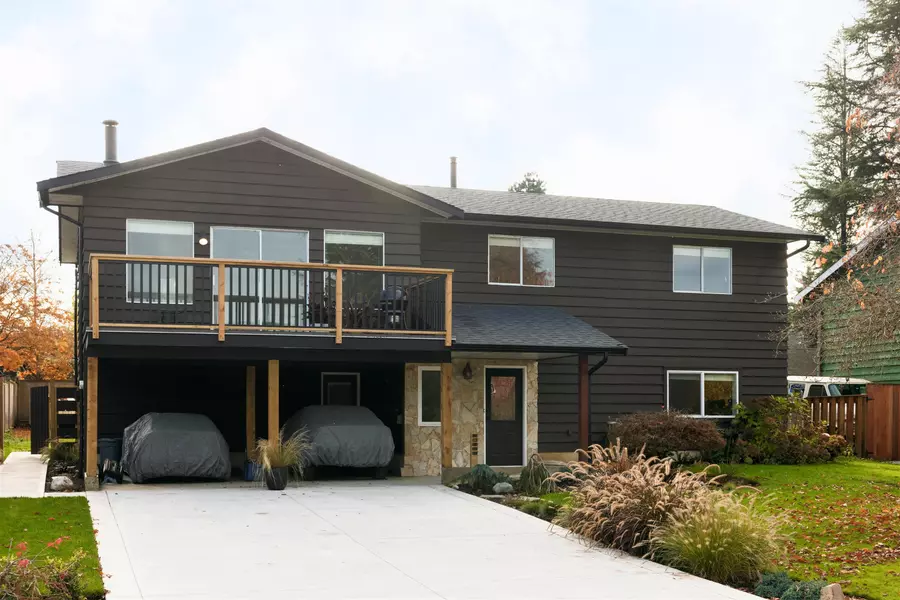 20898 125 AVE, Maple Ridge, BC V4R 2M7