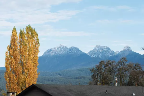 Maple Ridge, BC V4R 2M7,20898 125 AVE