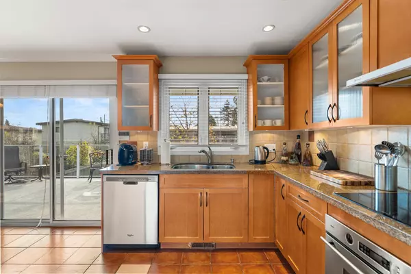 3360 Springthorne CRES Richmond, BC V7E 1Z7