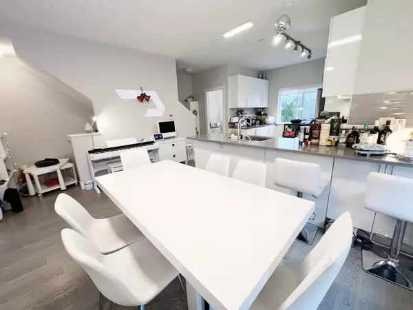 Richmond, BC V6V 1E4,22600 Gilley RD #33