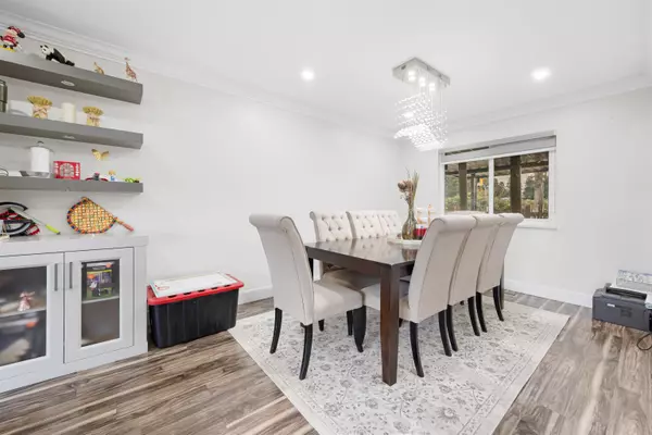 Delta, BC V4C 3A4,11132 Patricia DR