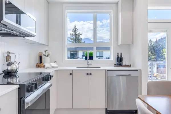 Chilliwack, BC V2R 6L8,45497 Campus DR #403