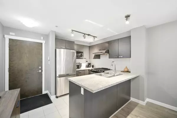 Richmond, BC V6X 0H6,9399 Tomicki AVE #118