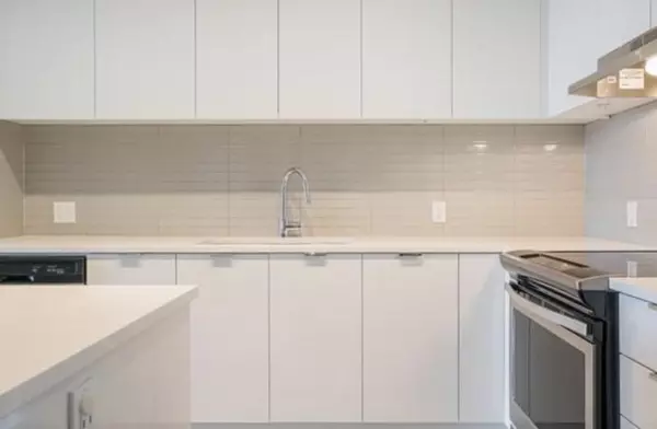 Abbotsford, BC V2T 0K5,31158 Westridge PL #403