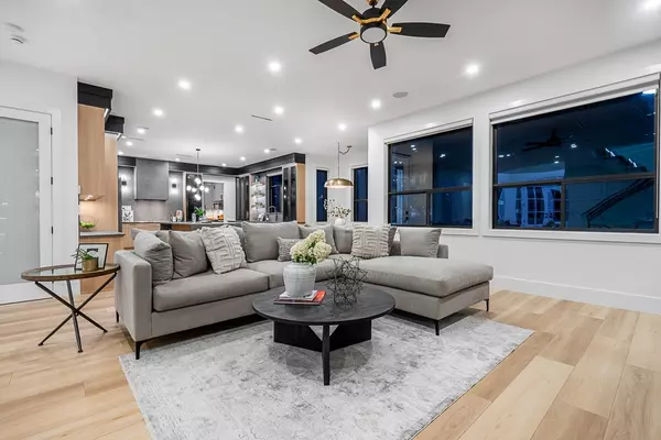 16838 106 AVE Surrey, BC V4N 1N1