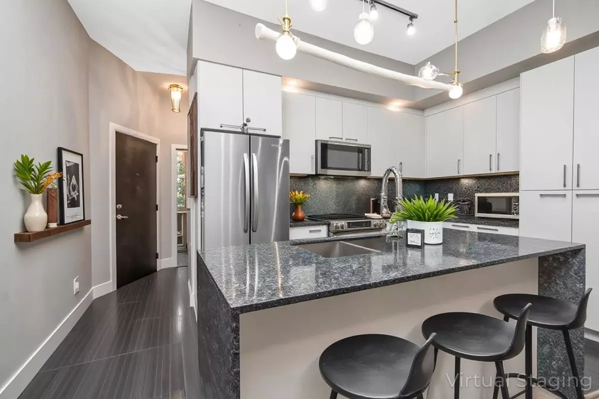 Langley, BC V2Y 0L4,20211 66 AVE #C410