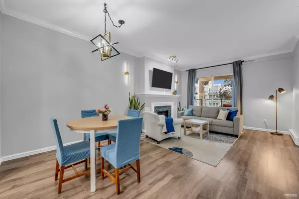 Richmond, BC V6Y 3W7,7633 St. Albans RD #217